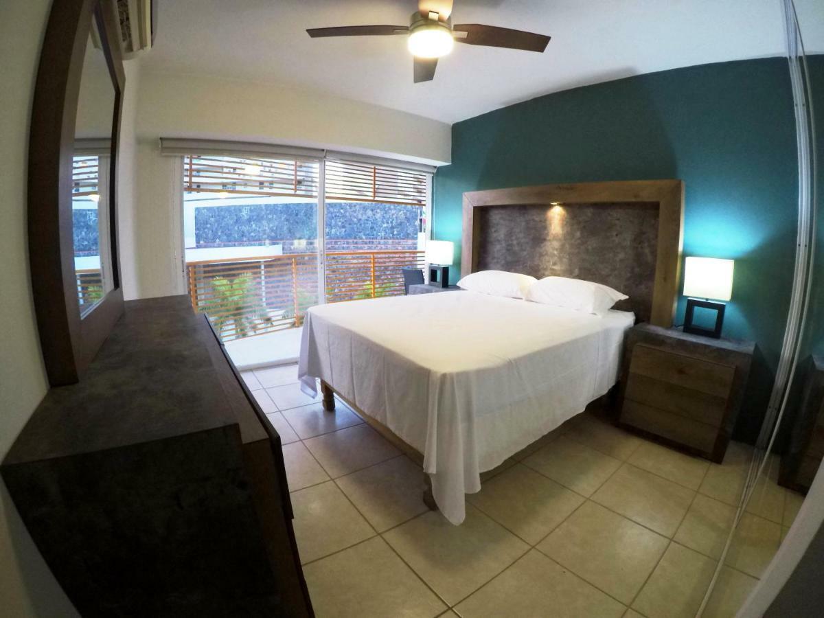3 Bedroom Apartment at La Joya Hotel Zone Puerto Vallarta Buitenkant foto
