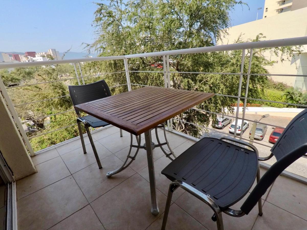 3 Bedroom Apartment at La Joya Hotel Zone Puerto Vallarta Buitenkant foto